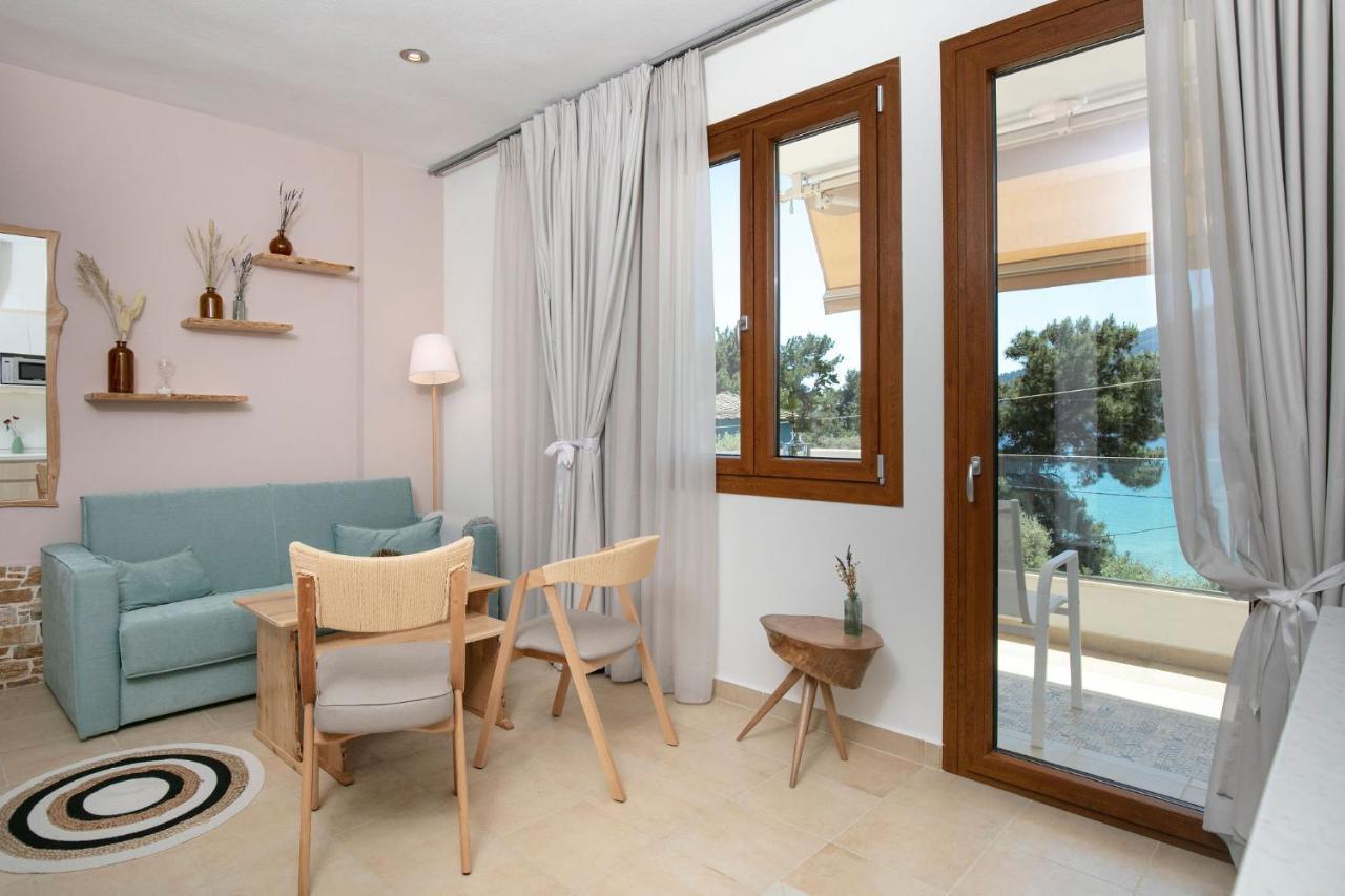 Kastrinos Maisonettes Скала Потамияс Екстериор снимка